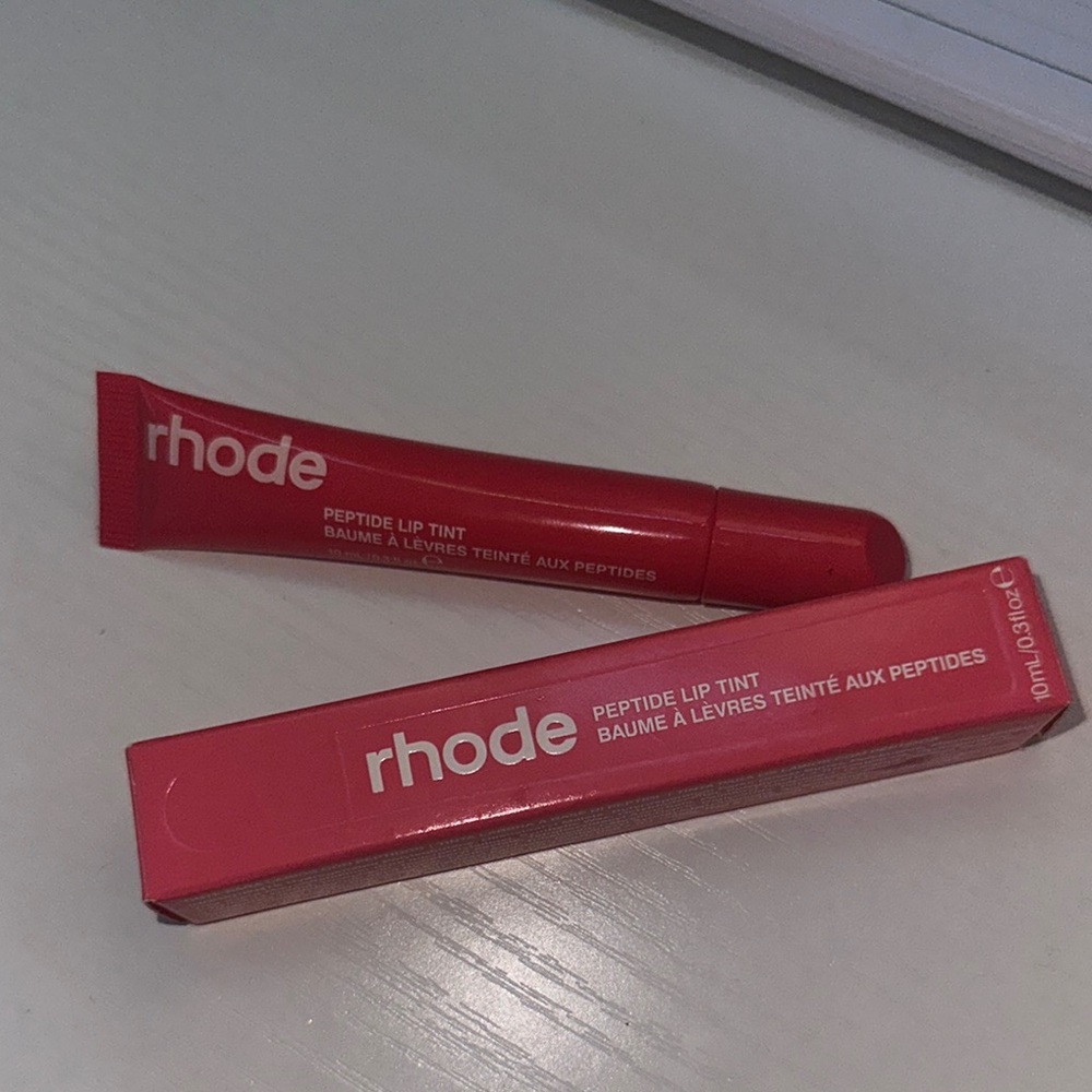 Rhode Peptide Lip Tint guava spritz